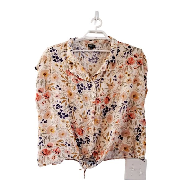torrid Tops - Torrid top womens 1 1X Challis tie front Dolman floral button front